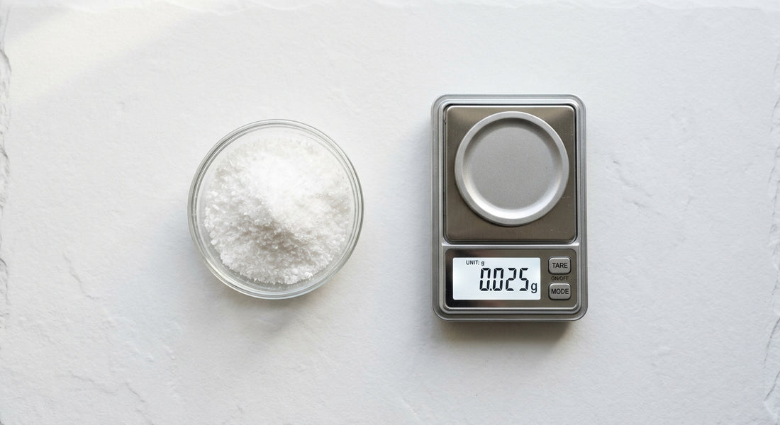cristalli CBD dosaggio giornaliero bilancia di precisione isolato puro 99%