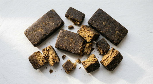 affordable hash CBD pas cher Moroccan style slabs broken showing interior quality
