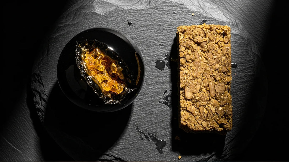 Temple ball hash and regular pressed hash displayed side by side for comparison | Hurcann