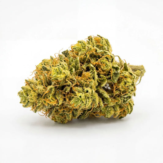 This Lemon Octane CBD flower showcases a dense structure and frosty resin coverage. A standout strain offering bold flavor and relaxing CBD effects | Hurcann